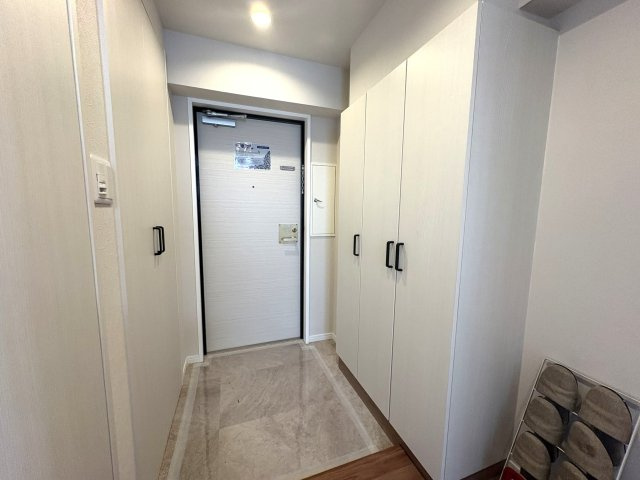 エスポア八事二号館の玄関