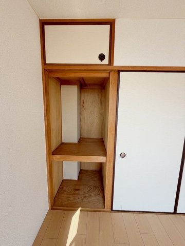 サンハイツ坂末の収納