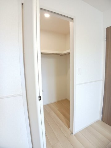 【収納】 | カサ・ファミリアⅡ | 大きなスペースがあり、収納には困りません