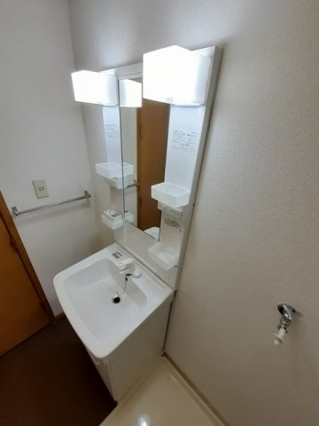 【洗面所】 | リバティＢ | 広い洗面スペース