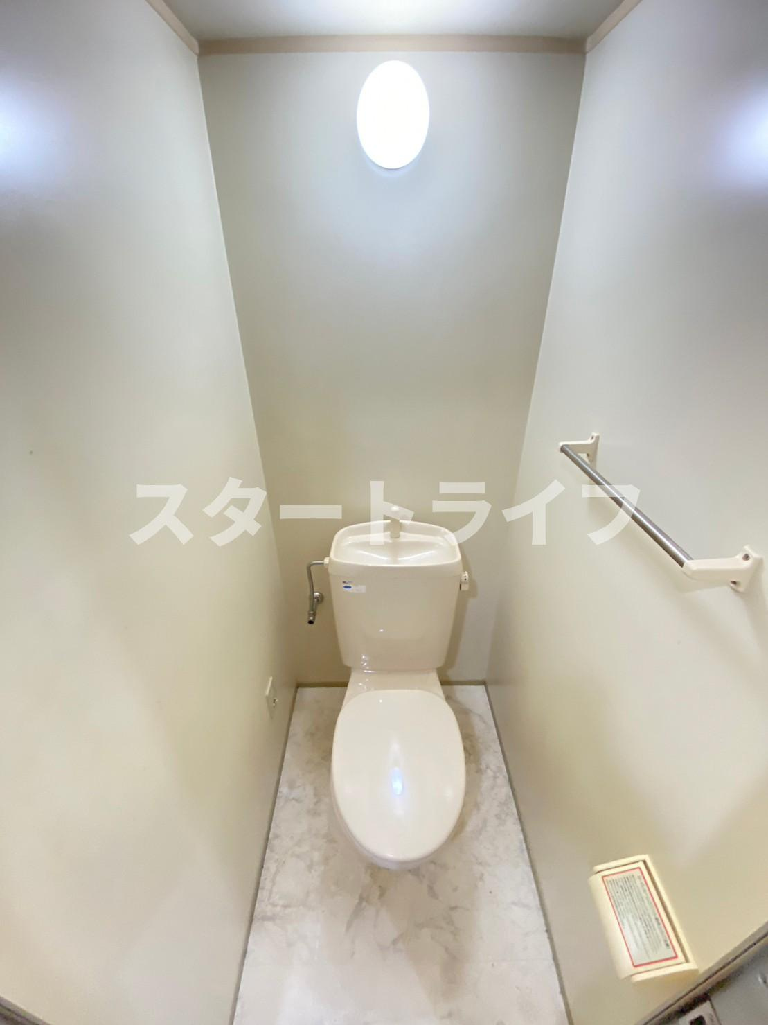 大阪市淀川区西中島１丁目の賃貸マンションのトイレ
