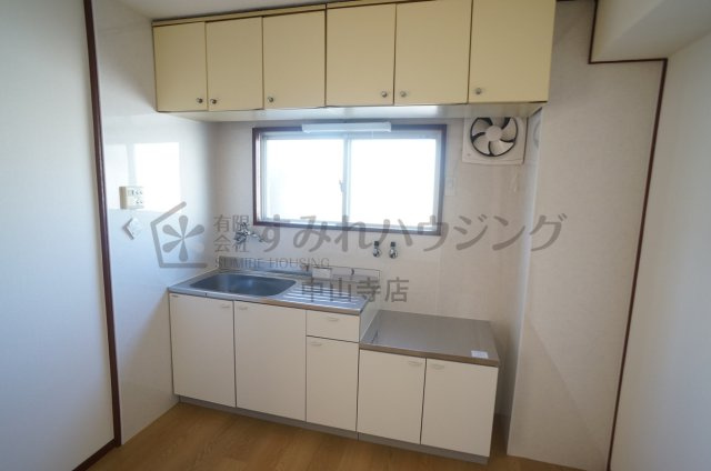 ユニハイム阪西のキッチン