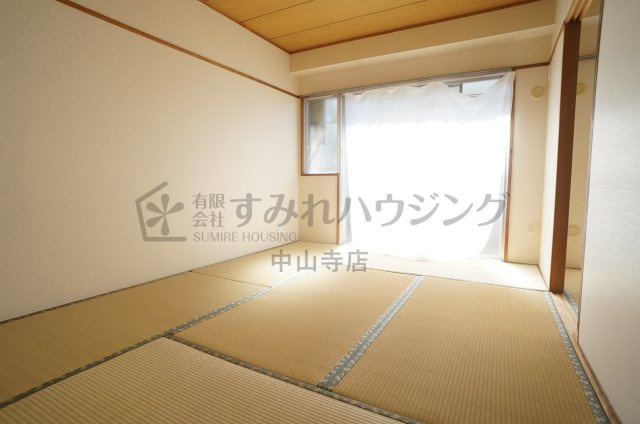 ユニハイム阪西の和室