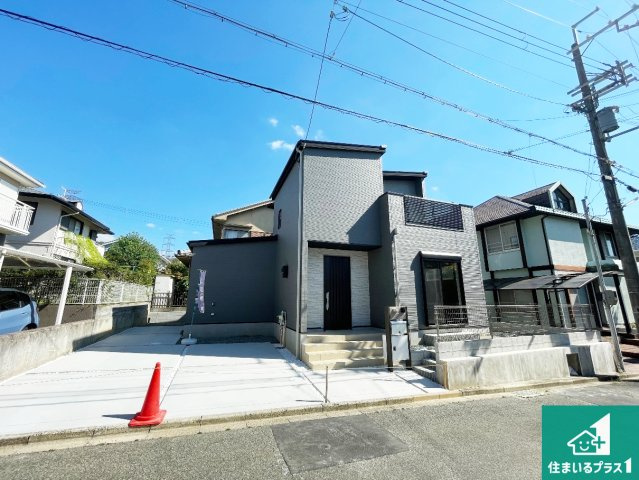 ■31日(土)1日(日)3日(火)現地ご見学可能！　豊能郡豊能町新光風台　第1期　限定1邸の外観|安心の10年保証！外観を美しく保ち、雨水で汚れを落とします！気になることがありましたら、お気軽にお問い合わせください！