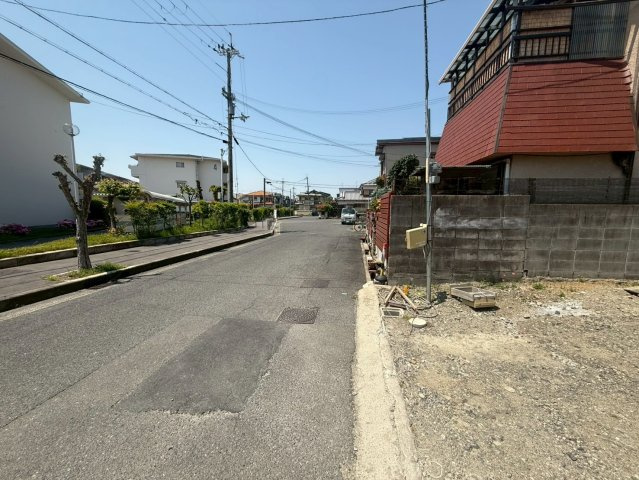 ファミリエ津之江B棟の周辺