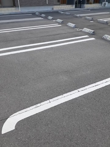オリーブハウス　Ｂの駐車場|駐車場完備です