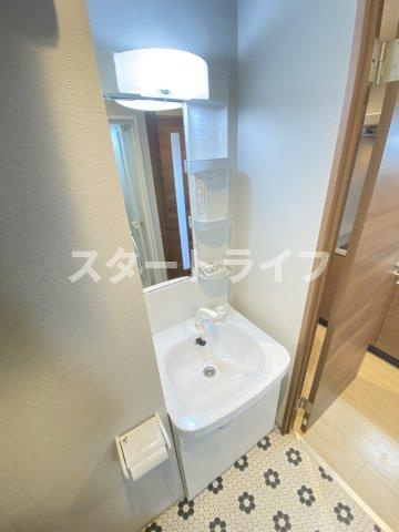 大阪市淀川区十三元今里１丁目の賃貸マンションの洗面所