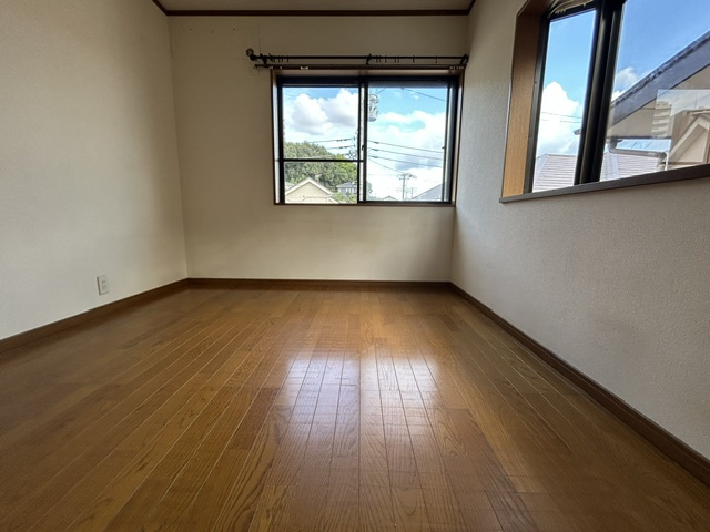 前田町戸建て|２階洋室5.5帖