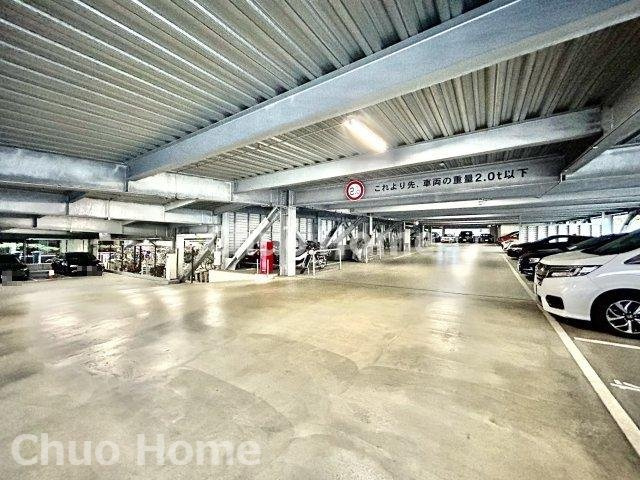 亀戸レジデンスの駐車場|【敷地内駐車場】最新の空き状況や費用などの詳細は担当スタッフまでお問い合わせください。
