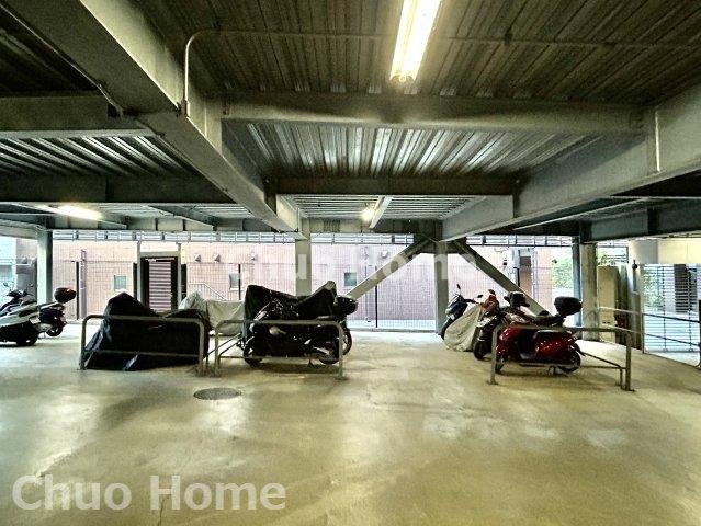 亀戸レジデンスの駐車場|【バイク置場】最新の空き状況や費用などの詳細は担当スタッフまでお問い合わせください。
