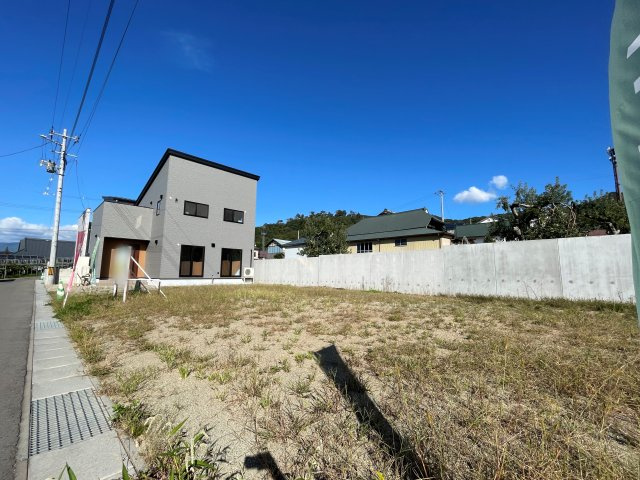 【建築条件付き売地】　会津若松市北青木　城南小・第五中の外観|建物が建てやすい整形地！弓田建設の建築条件付きです！
