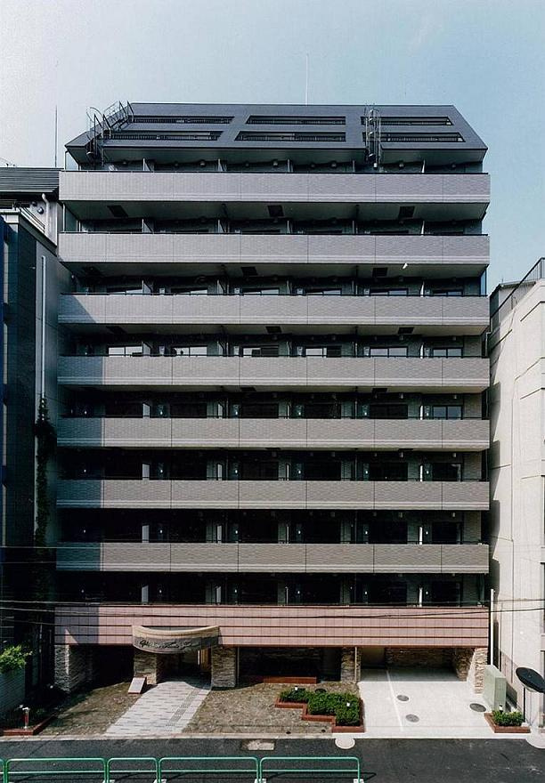 ガラステージ神田神保町の外観