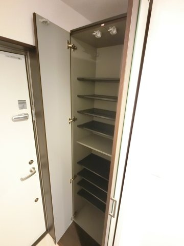 ティアラ本千葉の収納