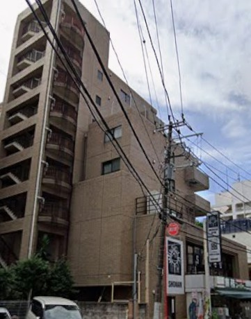 やませビル鵠沼の外観