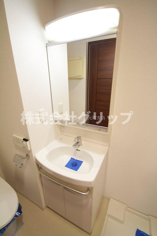 HF関内レジデンスの独立洗面台