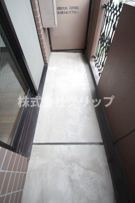 HF関内レジデンスのバルコニー