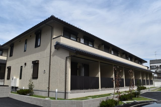 セジュール上西喜 B棟