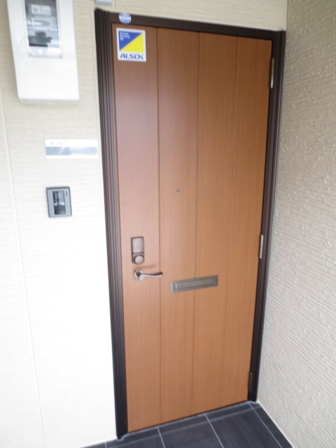 セジュール上西喜 B棟の玄関|同型参考写真