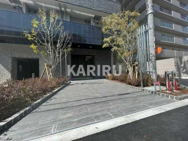 クレストタップ京橋のロビー