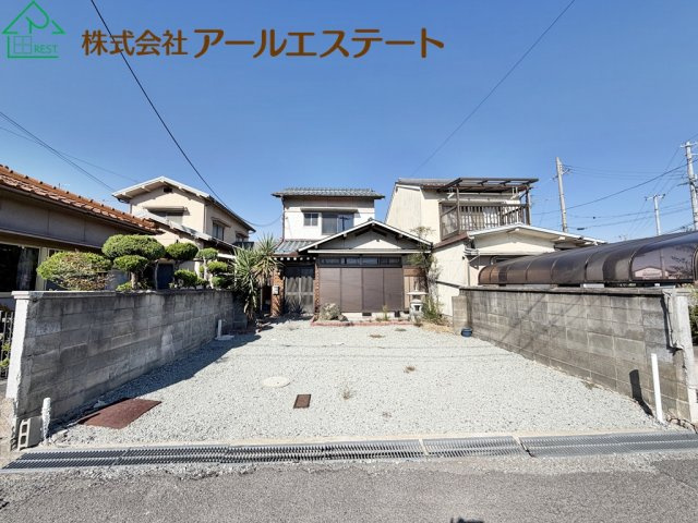 姫路市町坪　　　JR「手柄山平和公園駅」徒歩20分