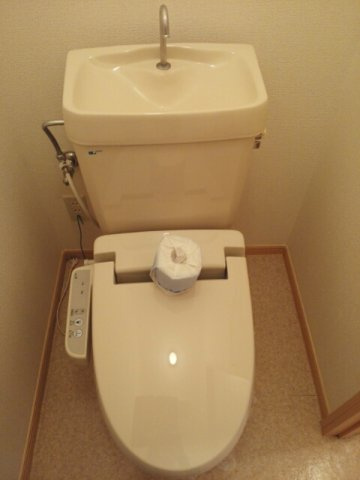 【トイレ】 | エルディムのぞみⅠ | コンパクトで使いやすいトイレです
