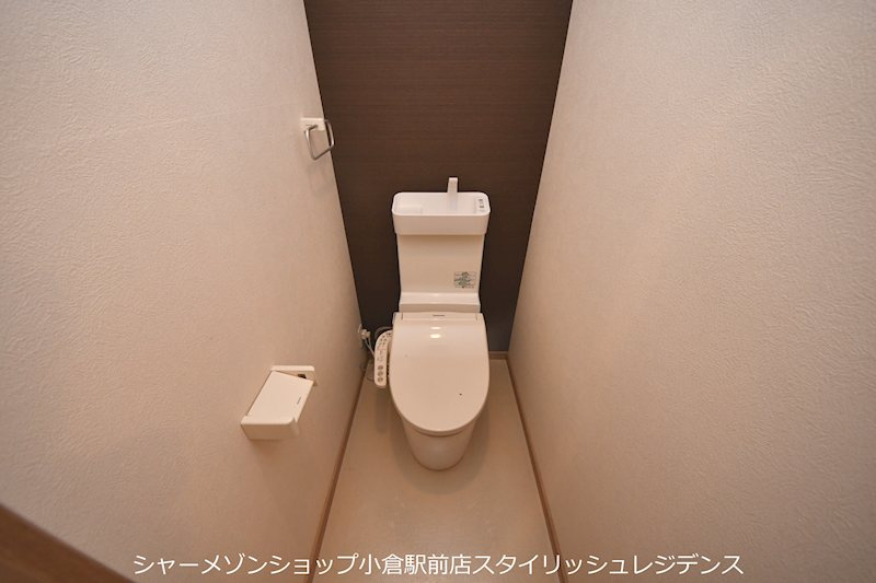 紺二ビルのトイレ