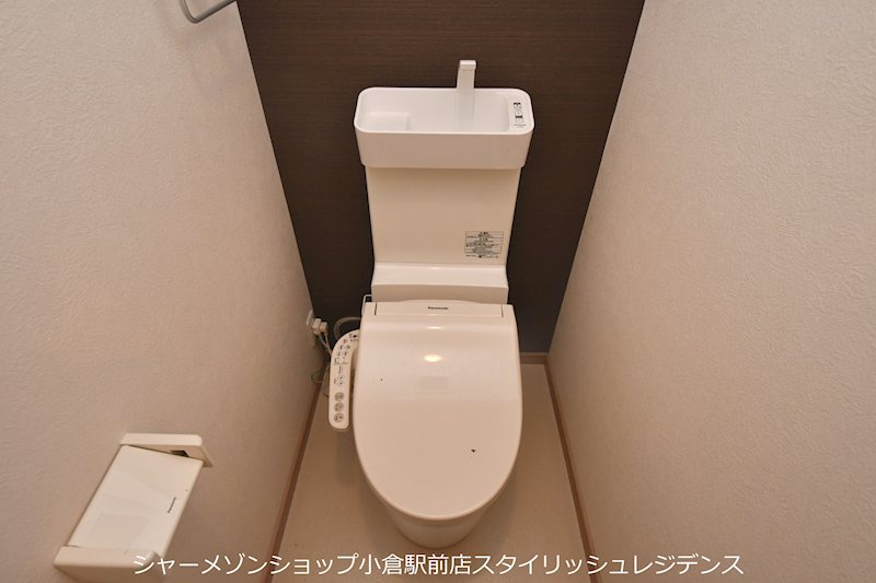 紺二ビルのトイレ