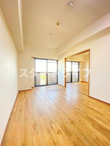 大阪市淀川区宮原１丁目の賃貸マンションの寝室