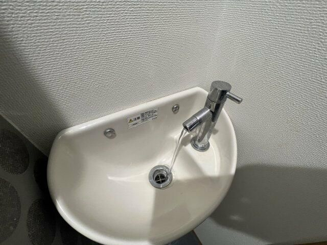 クレスト練馬春日町の洗面所
