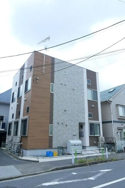 ハーモニーテラス前野町Ⅱの外観