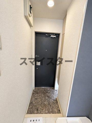 船橋市習志野台４丁目のアパートの玄関
