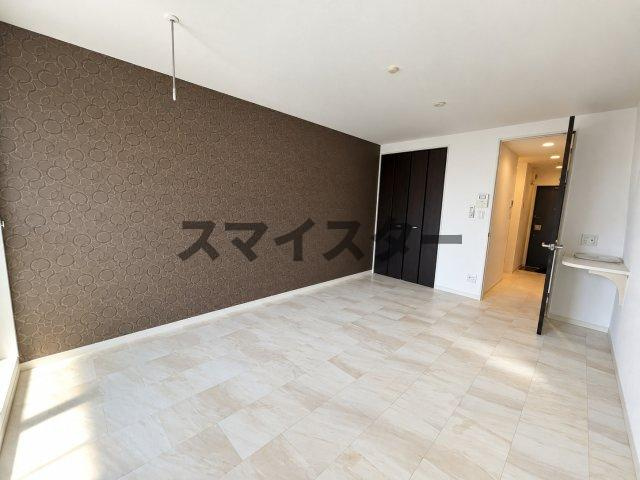 船橋市習志野台４丁目のアパートの居間・リビング