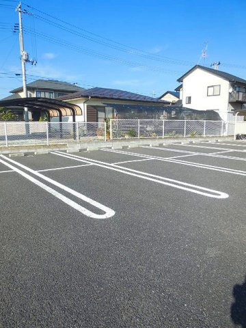 ＭＩＲＡＩの駐車場|駐車場
