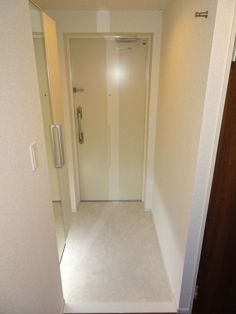 クロシェットの玄関