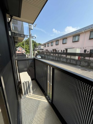 デルプラトⅡのバルコニー|お洗濯にも便利なバルコニー付き