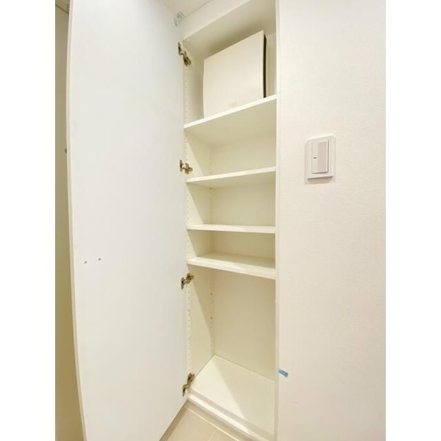 Ｂｅｖｅｒｌｙ　Ｈｏｍｅｓ　赤塚公園Ⅱの収納