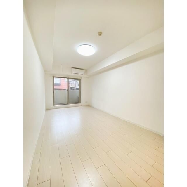Ｂｅｖｅｒｌｙ　Ｈｏｍｅｓ　赤塚公園Ⅱの居間・リビング