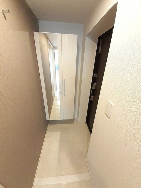 エリゼ綾瀬の玄関