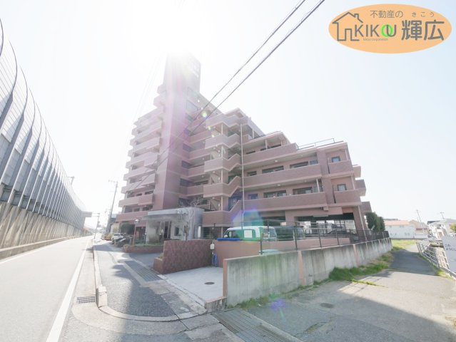 プレステージ明石西Ⅱ　4階の外観