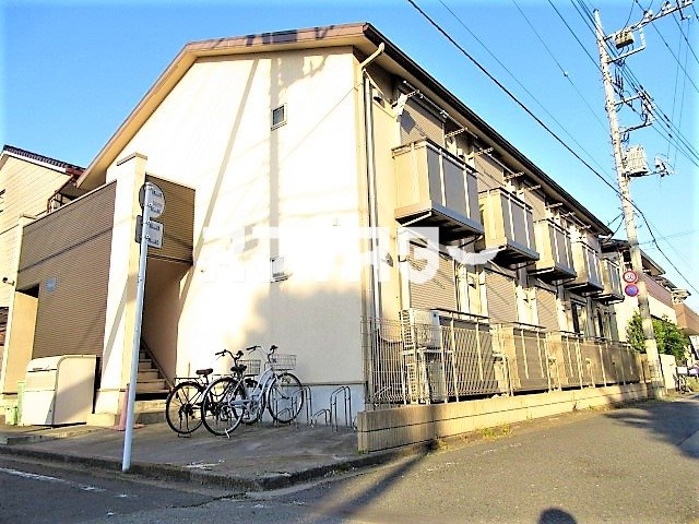 バドの外観