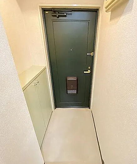 クレセント南千住Ⅱの玄関