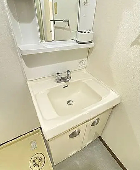 クレセント南千住Ⅱの洗面所