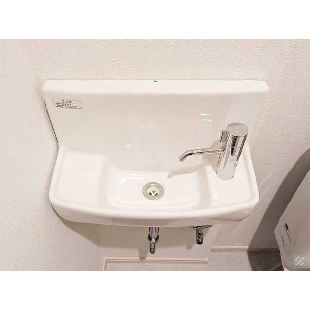 ＡＭＦＣ　ＲＥＳＩＤＥＮＣＥ　ＳＨＩＭＯ－ＯＣＨＩＡＩの内装|内装は落ち着いています