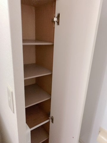 レオパレスＶｉＶｉ芦屋の玄関