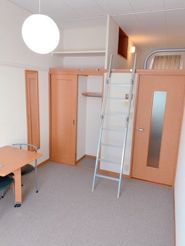 レオパレスＶｉＶｉ芦屋の寝室