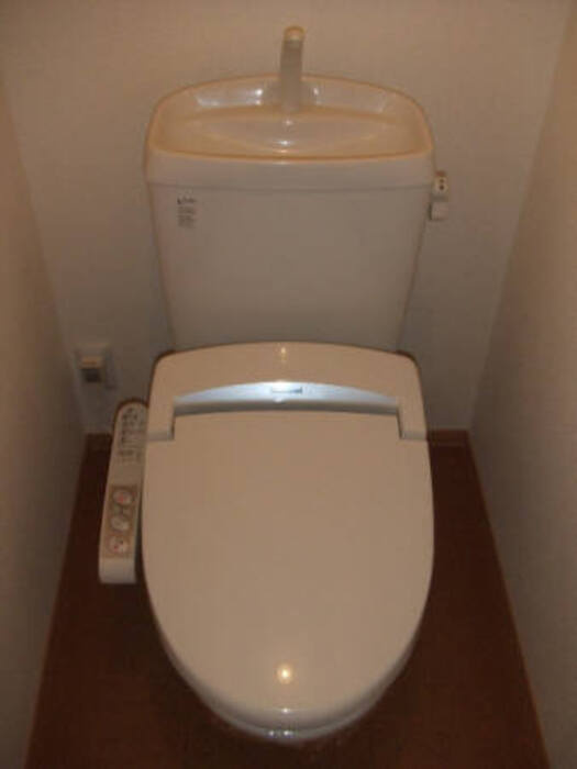 ポラリス Y・S 　Bのトイレ
