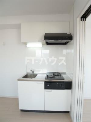 アルコバレーノマクハリ　４０６のキッチン