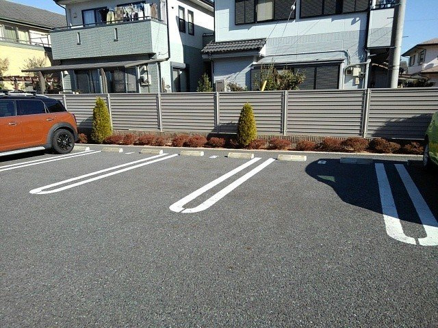 Ａｕｔｕｍｎ’ｓの駐車場