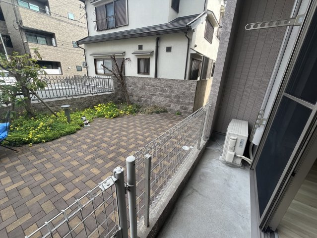 ミニョン　シレーヌ　222のバルコニー|※現在入居中の為別のお部屋の写真です
