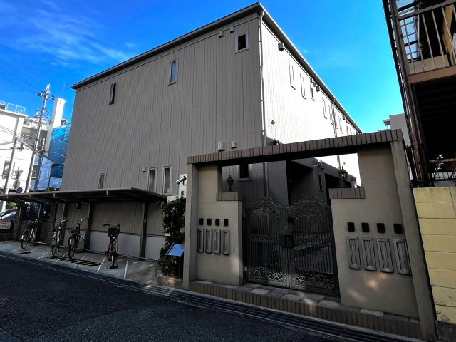 ミニョン　シレーヌ　222の外観
